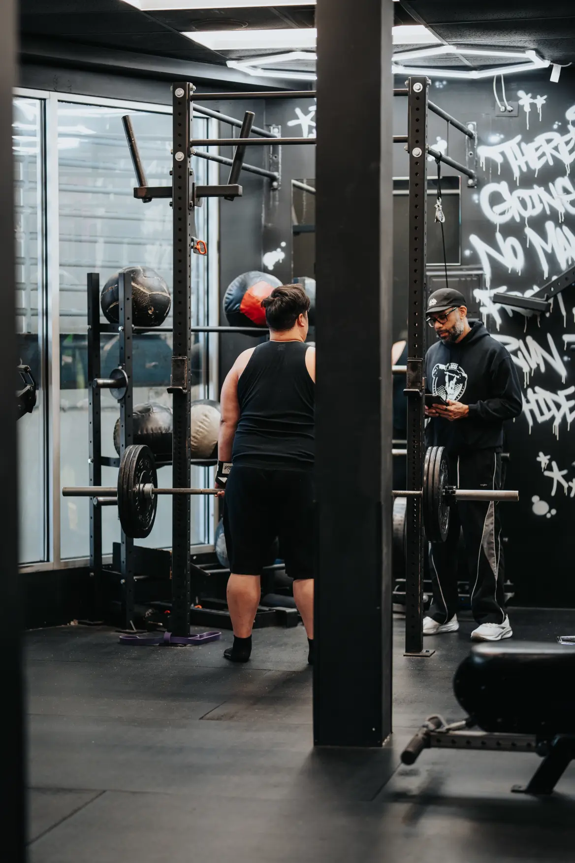How a Personal Gym Trainer Can Actually Transform Your Fitness Journey